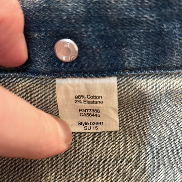 J Crew distressed jean jacket. - Picture 3 of 7